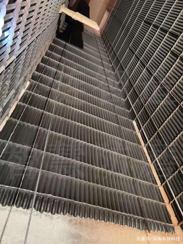 格柵防磨，水冷壁格柵防磨技術(shù)，智鏈防磨導(dǎo)流板三多數(shù)智化工藝